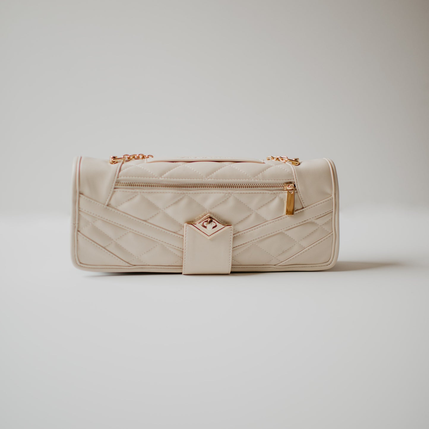 Ivory Travaliere jewelry bag