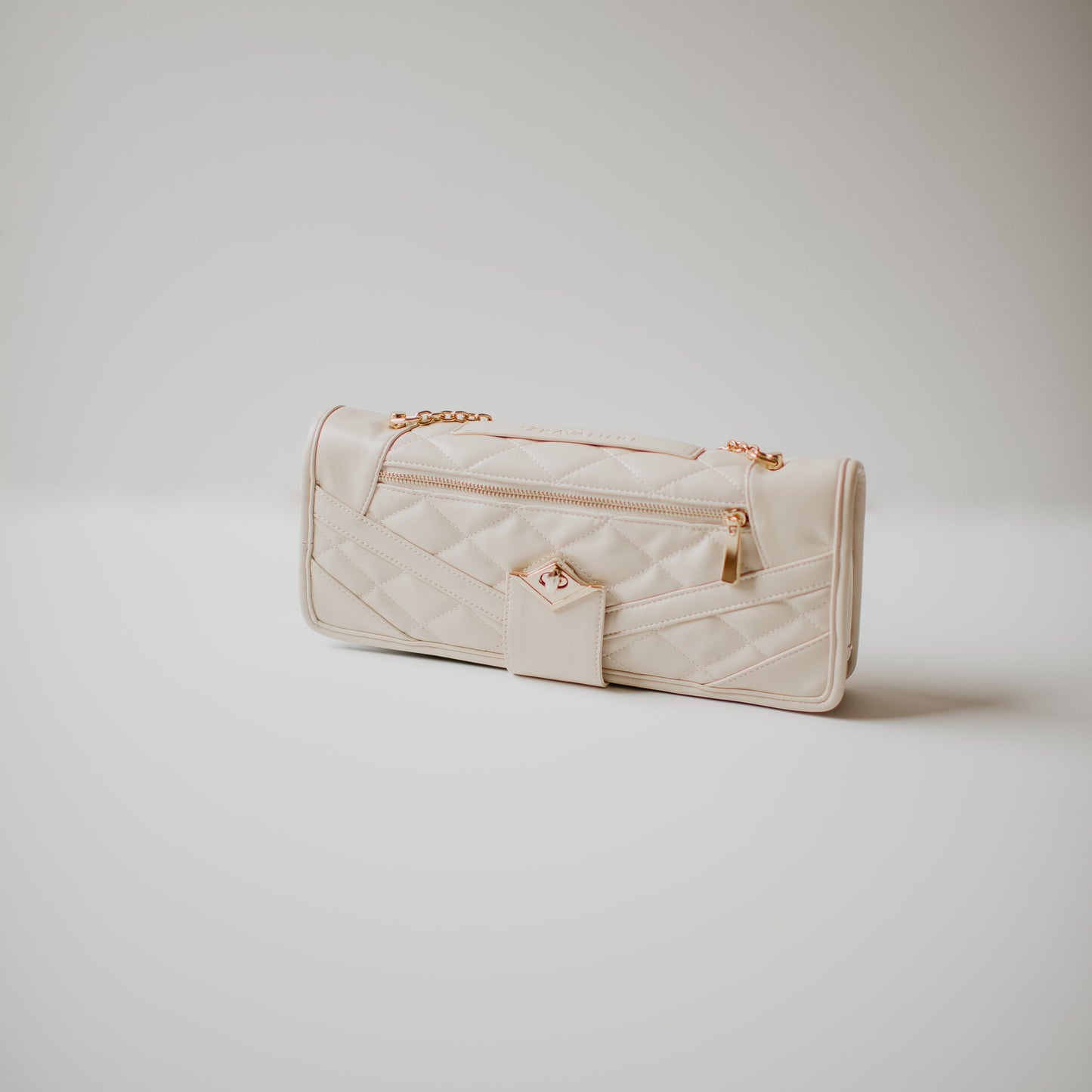 Ivory Travaliere jewelry bag