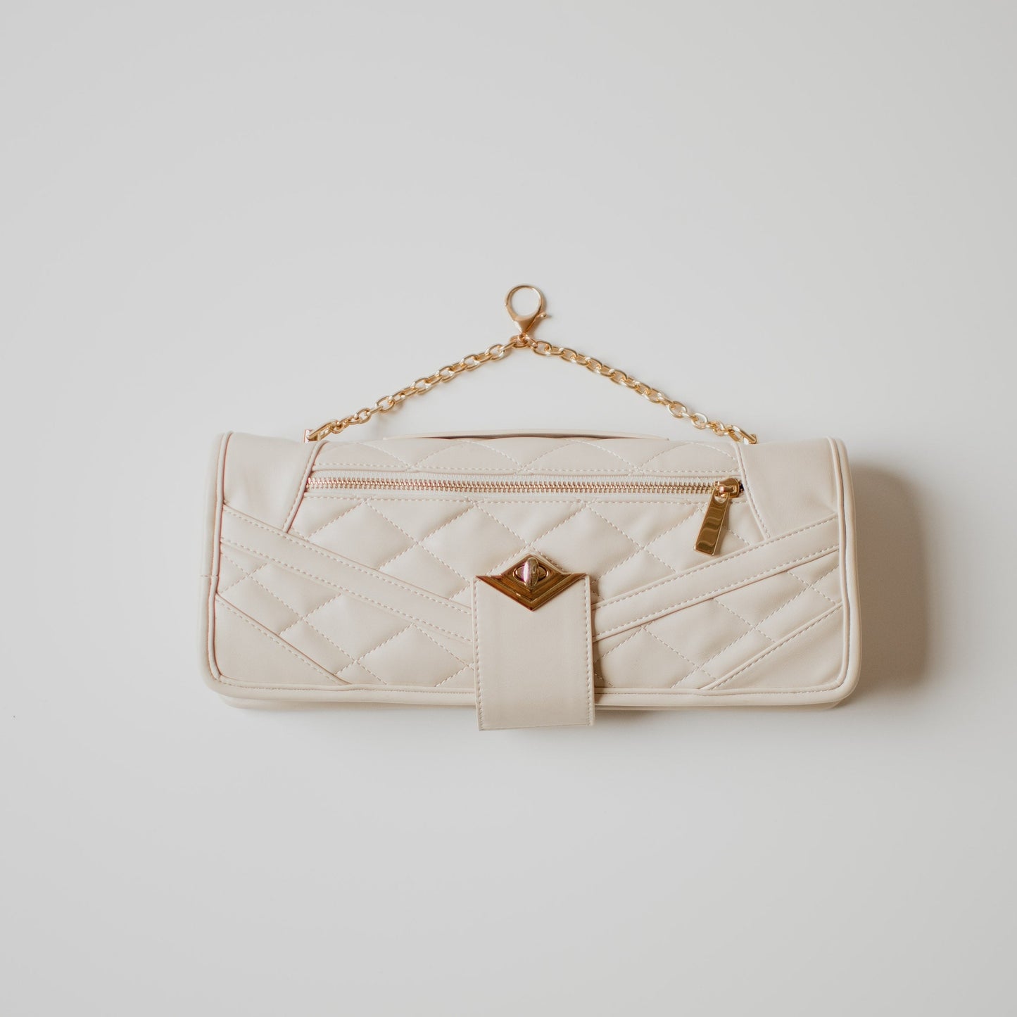Ivory Travaliere jewelry bag